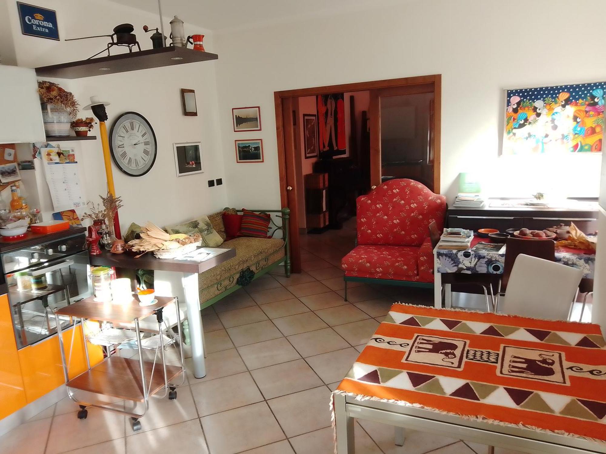 Bed and Breakfast Il Melograno à Borgo San Dalmazzo Extérieur photo
